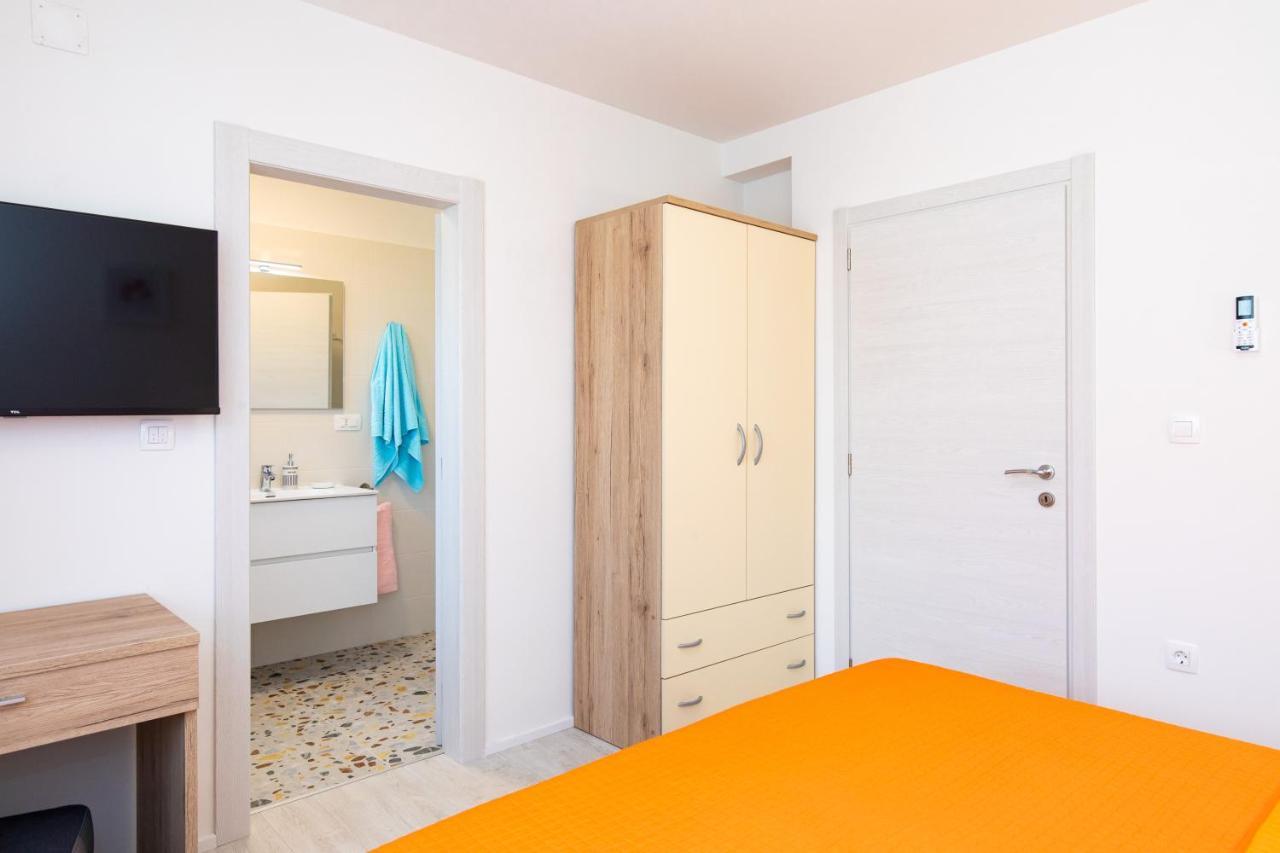 Apartman Ivona U Prizemlju Malinska Luaran gambar