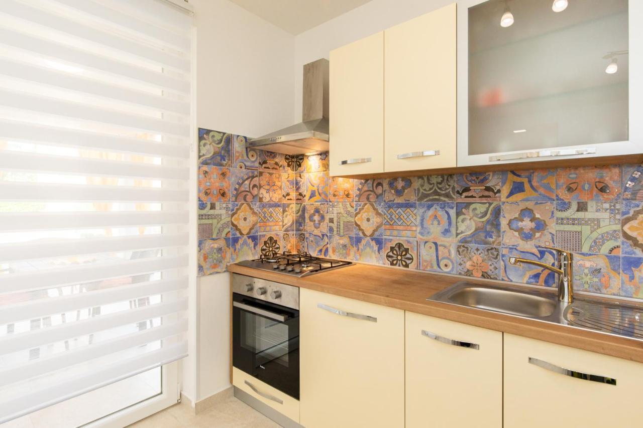 Apartman Ivona U Prizemlju Malinska Luaran gambar